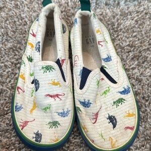 Dinosaur slip on toodler 10